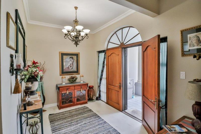 4 Bedroom Property for Sale in Stilbaai Wes Western Cape